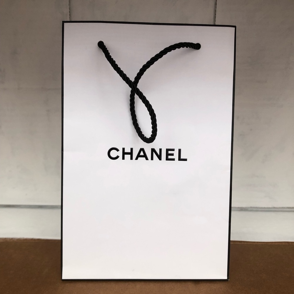 Chanel shopping bag